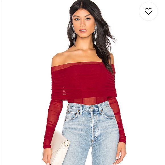 MAJORELLE Tops - MAJORELLE - Off the Shoulder Top